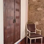 Palacio De Angulo Casa Historica En El Centro De