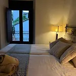 Palacio De Angulo Casa Historica En El Centro De Córdoba