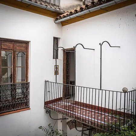 Palacio De Angulo Casa Historica En El Centro De Hotel *