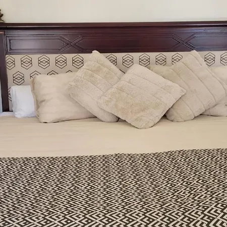 Palacio De Angulo Casa Historica En El Centro De *