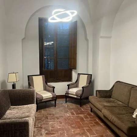 Palacio De Angulo Casa Historica En El Centro De * Córdoba