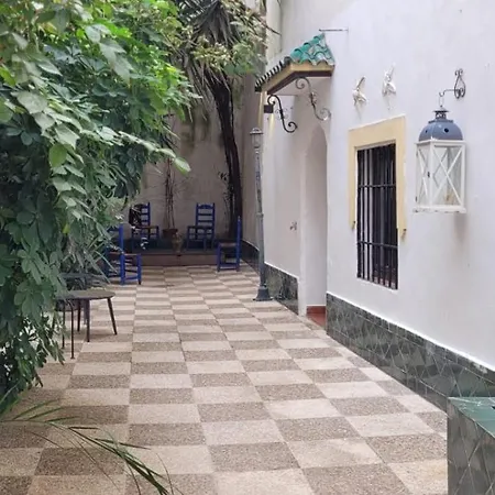 Palacio De Angulo Casa Historica En El Centro De